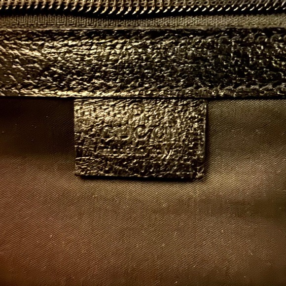 Gucci Calfskin Executive Briefcase – Near Mint Vintage Italian Luxury - Picture 9 of 16